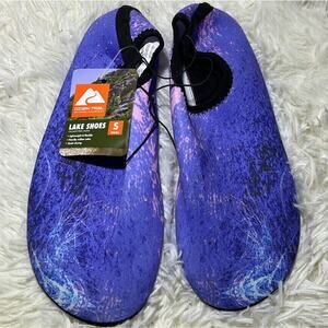Ozark Trail Slip-on Lake Shoes Unisex Size Small Nonslip Rubber Soles NWT